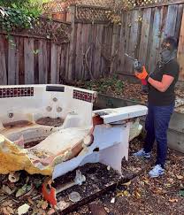 Best Garage Cleanout  in Cascade, ID